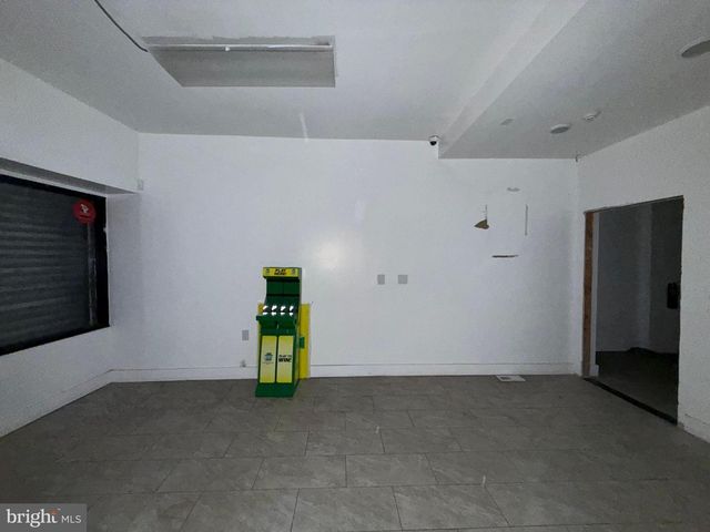 7232 FRANKFORD AVE, Philadelphia, PA 19135