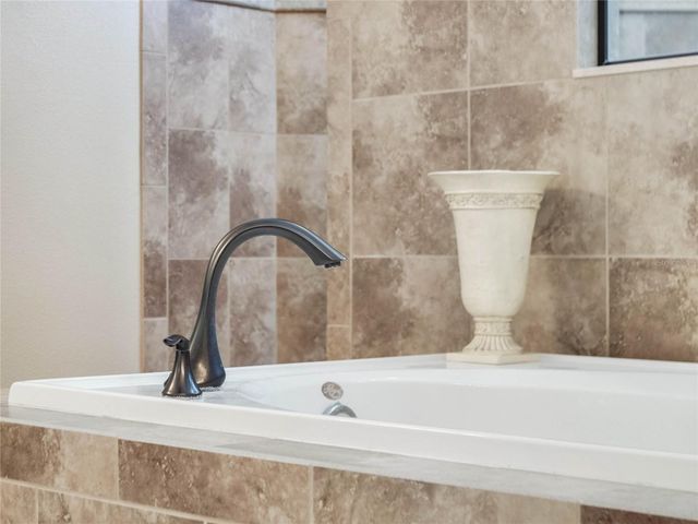 32551 HAWKS LAKE LANE, Sorrento, FL 32776