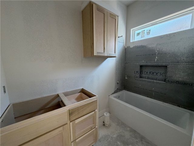 4017 Pacific Crest Way, Bryan, TX 77802