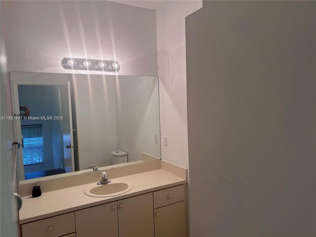 2224 Anchor Ct 2505, Dania Beach, FL 33312