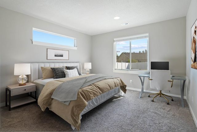 1101 S Pillar Rock Dr, Spokane, WA 99224