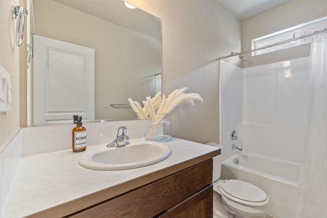 1101 S Pillar Rock Dr, Spokane, WA 99224