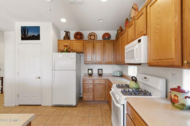 1894 W DION Drive, Anthem, AZ 85086