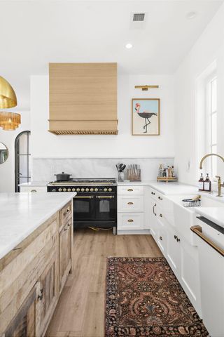 641 Palmetto Street, Mount Pleasant, SC 29464