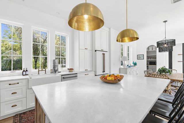 641 Palmetto Street, Mount Pleasant, SC 29464