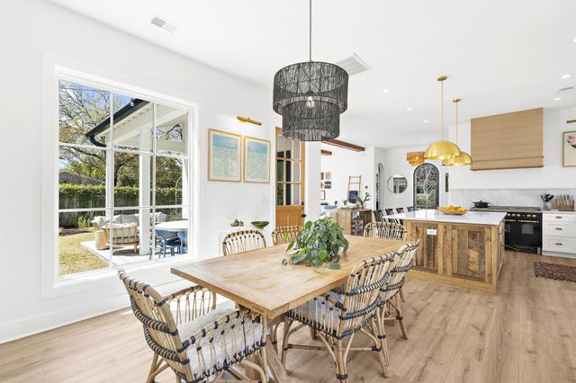 641 Palmetto Street, Mount Pleasant, SC 29464