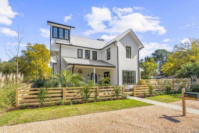 641 Palmetto Street, Mount Pleasant, SC 29464