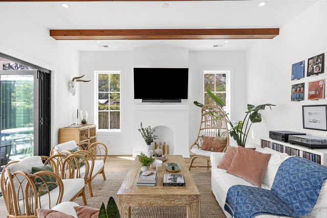 641 Palmetto Street, Mount Pleasant, SC 29464