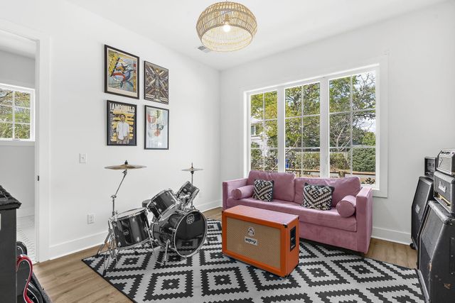 641 Palmetto Street, Mount Pleasant, SC 29464