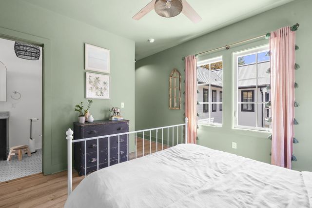 641 Palmetto Street, Mount Pleasant, SC 29464