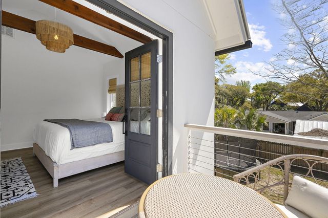 641 Palmetto Street, Mount Pleasant, SC 29464