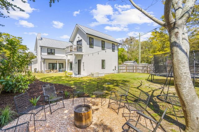 641 Palmetto Street, Mount Pleasant, SC 29464