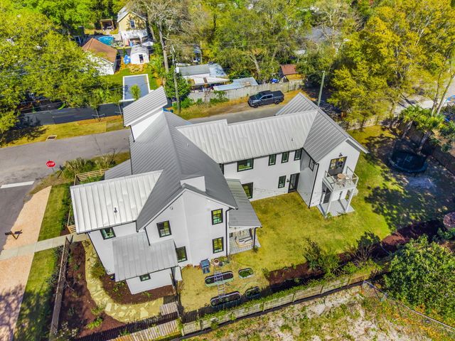 641 Palmetto Street, Mount Pleasant, SC 29464