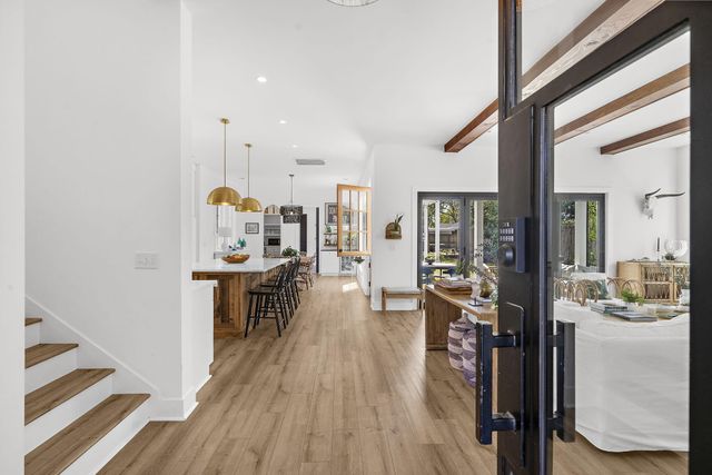 641 Palmetto Street, Mount Pleasant, SC 29464