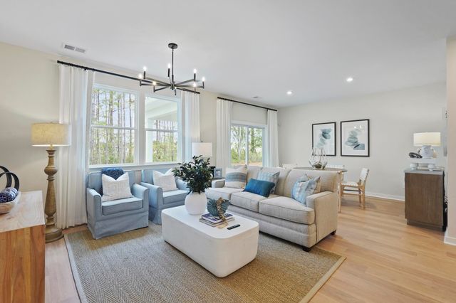 217 River Birch Dr., Loris, SC 29569