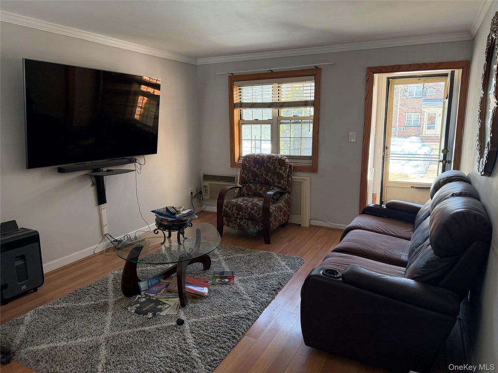 211-19 73 Avenue 1, Bayside, NY 11364 — photo 5