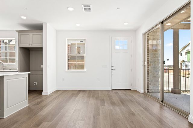 1200 Armstrong, The Colony, TX 75056