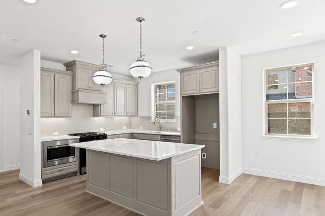 1200 Armstrong, The Colony, TX 75056