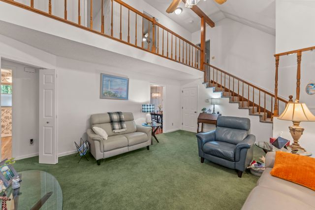 303 Rutledge Ave, Tullahoma, TN 37388