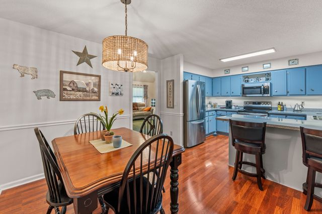 303 Rutledge Ave, Tullahoma, TN 37388