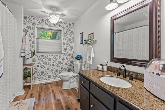 303 Rutledge Ave, Tullahoma, TN 37388