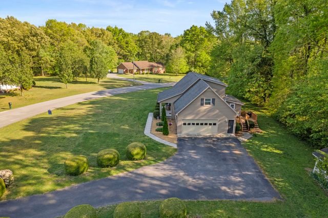 303 Rutledge Ave, Tullahoma, TN 37388