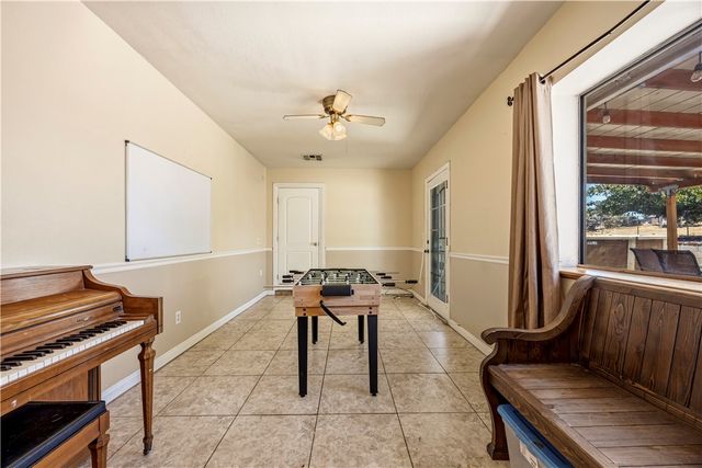 17918 Catalpa Street, Hesperia, CA 92345