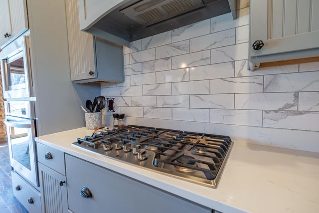 136 Nottingham Court, Saddlebrooke, MO 65630