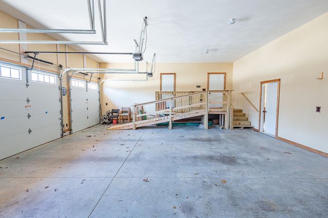 136 Nottingham Court, Saddlebrooke, MO 65630