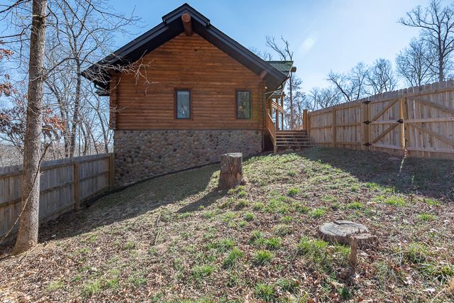 136 Nottingham Court, Saddlebrooke, MO 65630