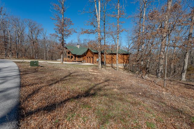 136 Nottingham Court, Saddlebrooke, MO 65630