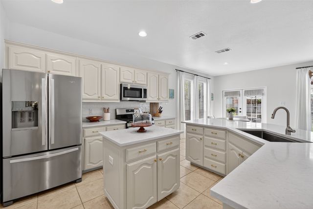 12116 Walden Wood Drive, Fort Worth, TX 76244