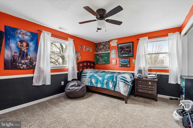 45 HOLLY HILL RD, Richboro, PA 18954