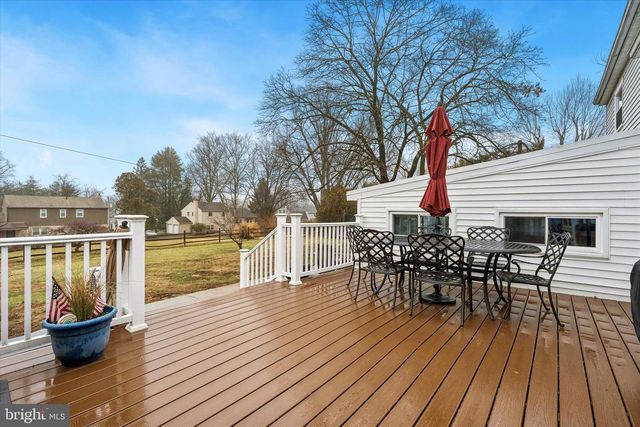 45 HOLLY HILL RD, Richboro, PA 18954