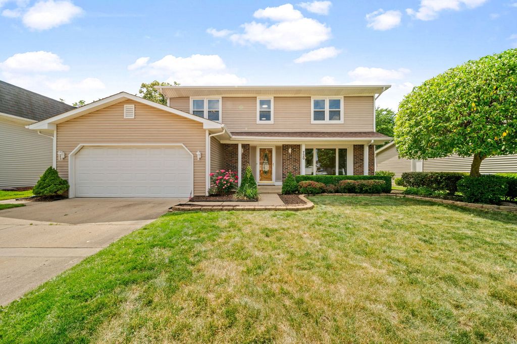 720 Dunhill Drive, Buffalo Grove, IL 60089