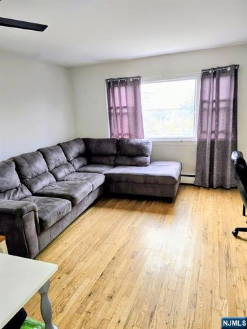 275 Grand Avenue, Leonia, NJ 07605