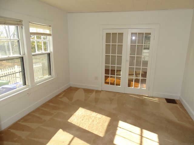 45 Olive Street, Waterford, CT 06385