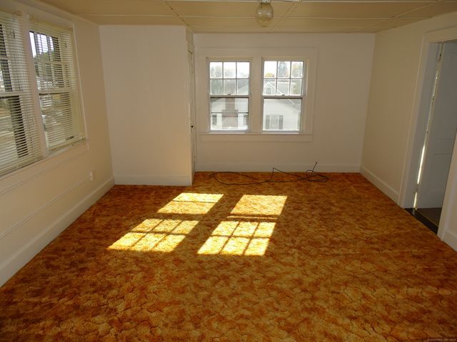 45 Olive Street, Waterford, CT 06385