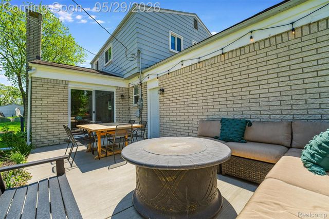 8941 Bristol Court, Superior Charter Township, MI 48198