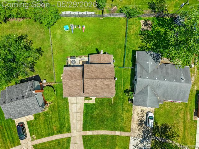 8941 Bristol Court, Superior Charter Township, MI 48198