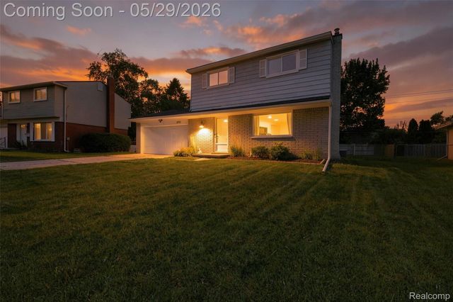8941 Bristol Court, Superior Charter Township, MI 48198