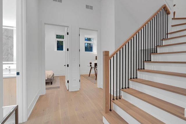 505 W Elm Street 3, Chicago, IL 60610