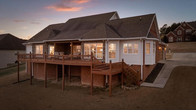 140 Thorncrest Drive, Ringgold, GA 30736