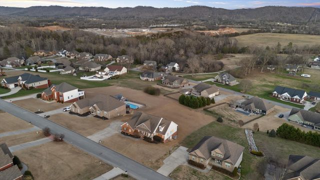 140 Thorncrest Drive, Ringgold, GA 30736