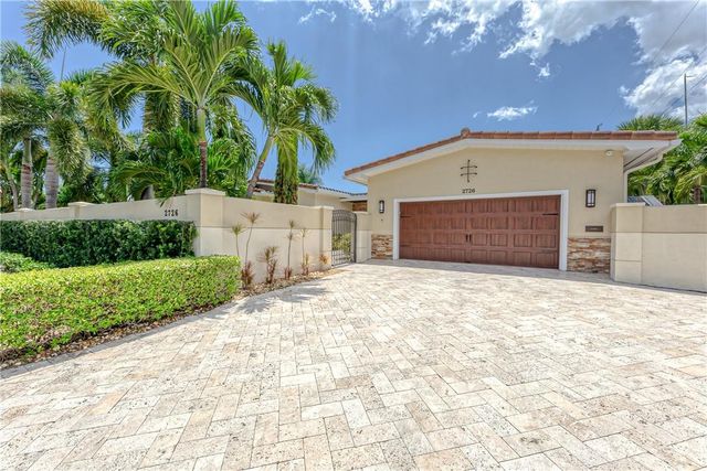 2726 NE 25TH Place, Fort Lauderdale, FL 33305