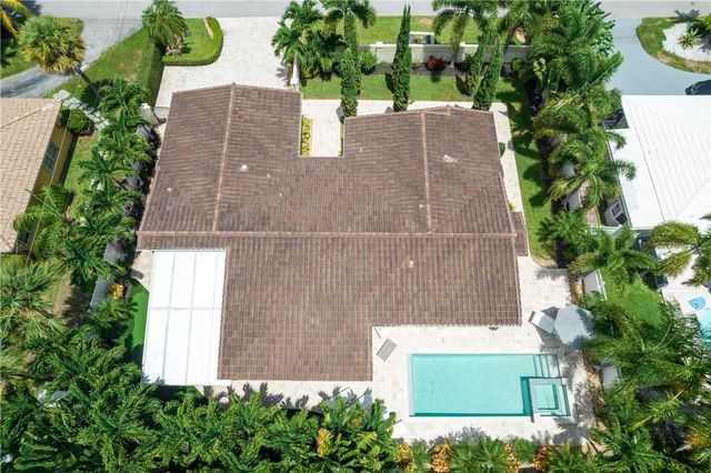 2726 NE 25TH Place, Fort Lauderdale, FL 33305