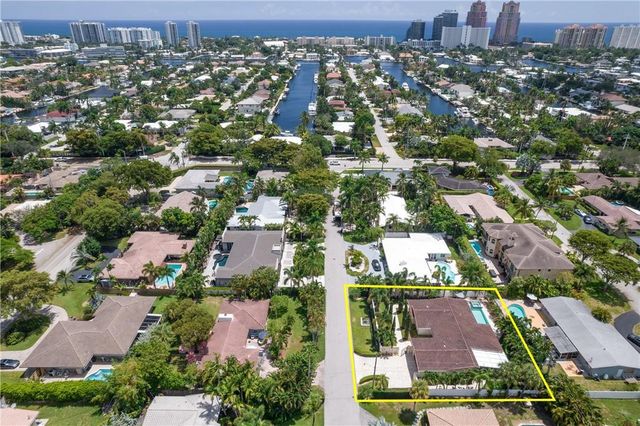 2726 NE 25TH Place, Fort Lauderdale, FL 33305