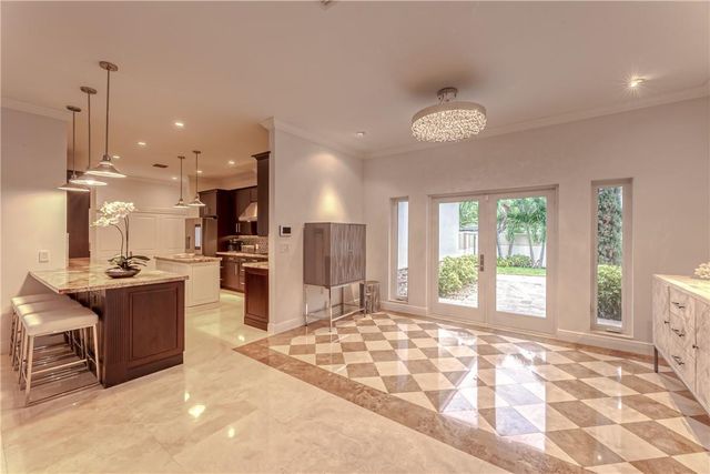 2726 NE 25TH Place, Fort Lauderdale, FL 33305