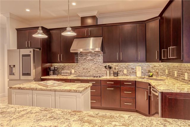 2726 NE 25TH Place, Fort Lauderdale, FL 33305