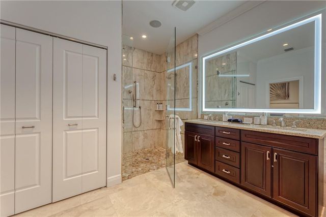 2726 NE 25TH Place, Fort Lauderdale, FL 33305